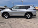 New 2025 Mitsubishi Outlander SE image 6