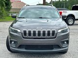 Used 2019 Jeep Cherokee Latitude Plus w/ Comfort/Convenience Group image 2