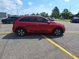 Used 2022 Kia Niro LXS image 4