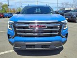 New 2025 GMC Terrain Elevation w/ Elevation Premium Package image 2