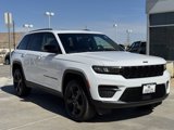 New 2025 Jeep Grand Cherokee Altitude image 2