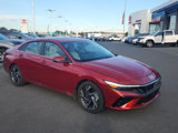 Used 2025 Hyundai Elantra Limited image 2