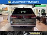 New 2025 Volkswagen Atlas Peak Edition SE image 5