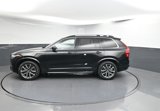 Used 2018 Volvo XC90 T6 Momentum w/ Convenience Package image 2