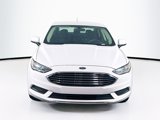 Used 2018 Ford Fusion SE image 2