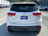 Used 2017 Toyota Highlander XLE image 3