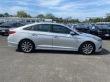 Used 2017 Hyundai Sonata Sport w/ Value Edition Package 02 image 2