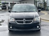 Used 2016 Dodge Grand Caravan SXT image 2