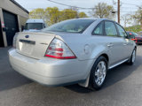 Used 2009 Ford Taurus Limited image 3