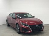 Used 2025 Nissan Altima 2.5 SV image 3