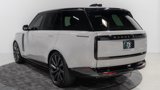 Used 2025 Land Rover Range Rover SV image 4