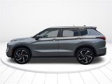 Used 2023 Mitsubishi Outlander SE image 6