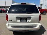 Used 2006 Chrysler Town & Country Touring w/ Leather Interior Group image 4
