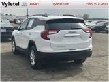 Certified 2022 GMC Terrain SLE w/ Driver Convenience Package image 4