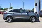 Used 2023 Ford Edge SEL image 2