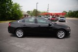 Used 2023 Chevrolet Malibu LT image 2