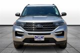 Used 2022 Ford Explorer XLT image 3