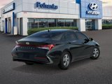 New 2025 Hyundai Elantra SE image 4