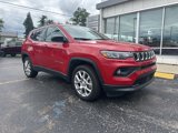 Used 2023 Jeep Compass Latitude image 2