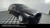 Used 2021 Hyundai Elantra SE image 2