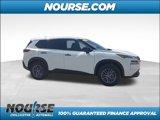 Used 2021 Nissan Rogue S image 2