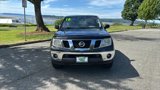 Used 2010 Nissan Frontier SE image 2