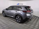 Used 2022 Nissan Rogue SL w/ SL Premium Package image 3