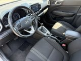 Used 2021 Hyundai Venue SEL image 6