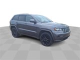 Used 2018 Jeep Grand Cherokee Altitude image 2