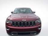 Used 2017 Jeep Grand Cherokee Limited image 2