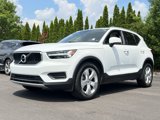 Used 2020 Volvo XC40 T5 Momentum w/ Protection Package image 2