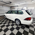 Used 2011 Volkswagen Jetta SE image 3