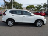 Used 2018 Nissan Rogue S image 3