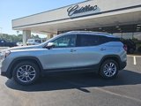 Used 2024 GMC Terrain SLT image 2