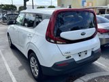 Used 2020 Kia Soul LX image 2