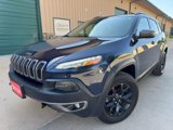 Used 2015 Jeep Cherokee Trailhawk image 2