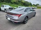 Used 2023 Hyundai Elantra SEL w/ Convenience Package image 3