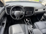 Used 2019 Mitsubishi Outlander SEL image 6