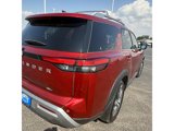 Used 2022 Nissan Pathfinder SL image 5