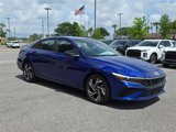 New 2025 Hyundai Elantra SEL image 1