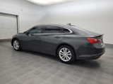 Used 2017 Chevrolet Malibu LT image 3