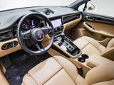 Certified 2025 Porsche Macan image 5