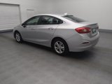 Used 2017 Chevrolet Cruze LT image 3