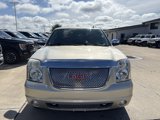 Used 2013 GMC Yukon XL Denali image 2