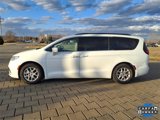 Used 2022 Chrysler Pacifica Touring-L image 2