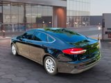 Used 2020 Ford Fusion SE image 6