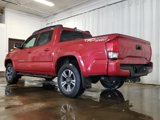 Used 2017 Toyota Tacoma TRD Sport image 3
