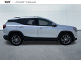 Used 2022 GMC Terrain SLT w/ Infotainment Package II image 2