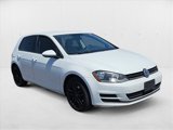 Used 2017 Volkswagen Golf S image 3