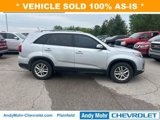 Used 2015 Kia Sorento LX image 2
